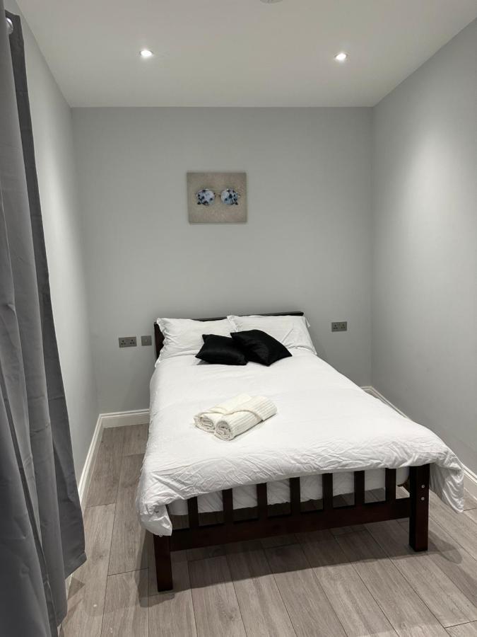 דירות לונדון Guest&Rest 8 מראה חיצוני תמונה